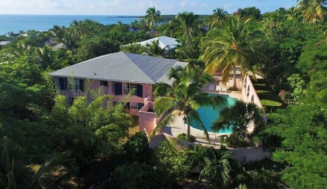 Newly Updated Home w/Sea & Sunset Views, Private Pool, Walk to Restaurants