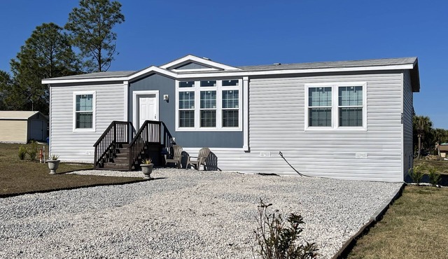 Newly Vacation Home with Lake view