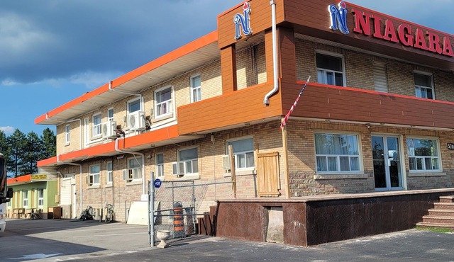 Niagara Inn