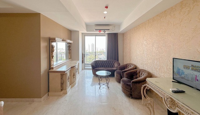 Nice 3Br Connected To Mall At Grand Sungkono Lagoon Apartment