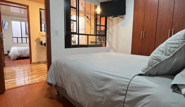 NICE AND COMFORTABLE APARTMENT 10 MINUTES FROM THE AIRPORT