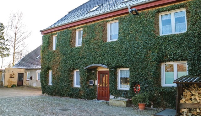 Nice apartment in Marlow OT Gresenhorst