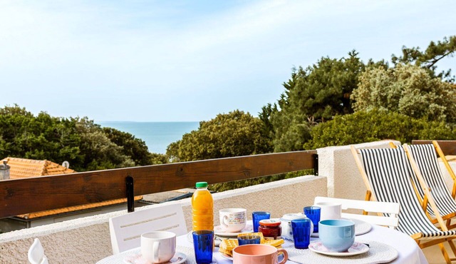 Nice apartment for 5 guests with WIFI, TV and balcony