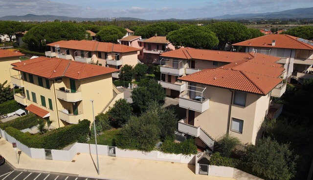 Nice apartment for 4 guests with TV and patio