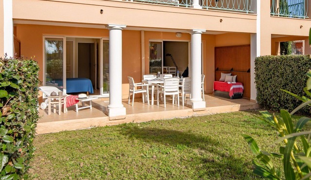 Nice apartment for 6 people with pool, WIFI, A/C, TV and terrace
