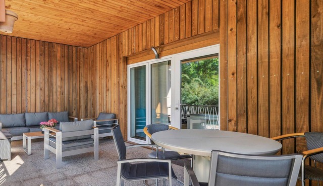 Nice apartment in Zeulenroda-Triebes with sauna