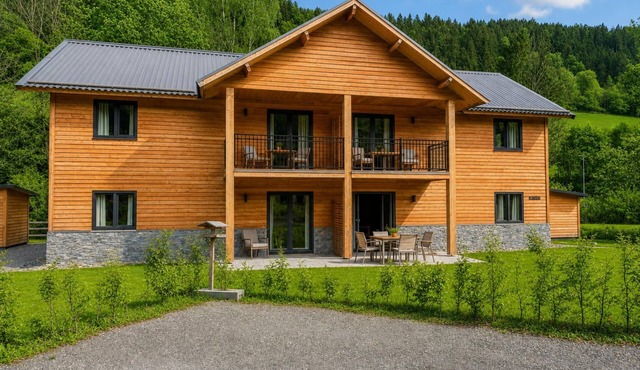Nice apartment by a lake with beautiful views