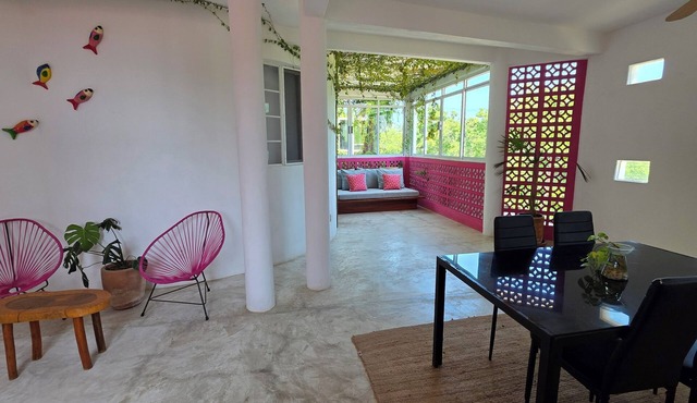 Nice apartment close to the main beach and love beach