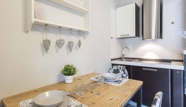 Nice apartment for 2 people with WIFI, TV and balcony
