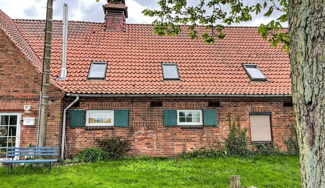 Nice apartment for 3 guests with WIFI, TV, patio, pets allowed and panoramic view