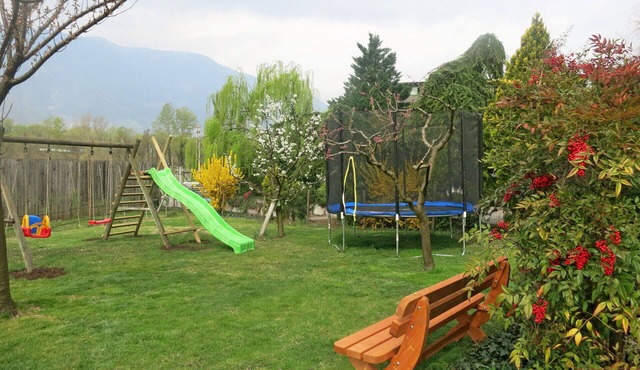 Nice apartment for 3 guests with hot tub, A/C, pool, WIFI, TV, balcony and pets allowed