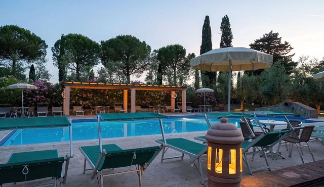 Nice apartment for 4 guests with pool, WIFI, A/C, TV, pets allowed and panoramic view