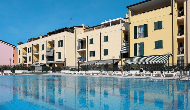 Nice apartment for 4 guests with WIFI, pool, A/C, TV and terrace