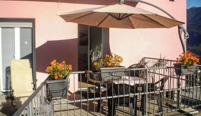 Nice apartment for 4 people with WIFI, TV, terrace and pets allowed
