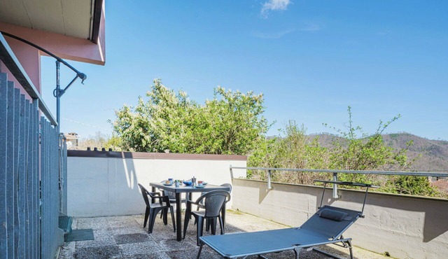Nice apartment for 4 people with WIFI, pool, TV and terrace
