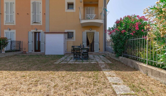 Nice apartment for 4 people with WIFI, TV and patio, close to Porto Recanati