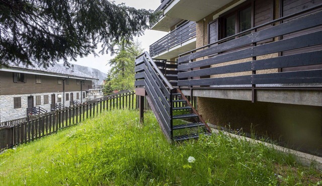 Nice apartment for 5 people with WIFI, TV, terrace and pets allowed