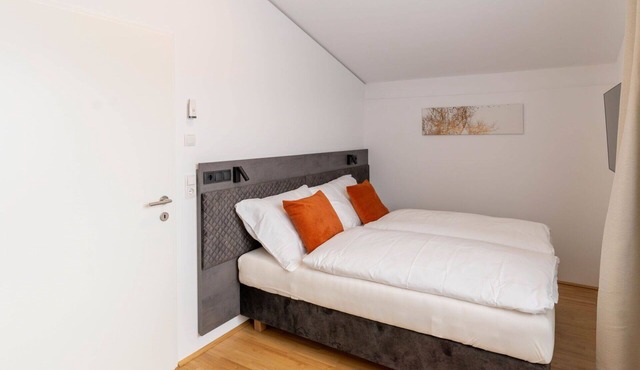 Nice apartment for 6 guests with WIFI, TV and patio