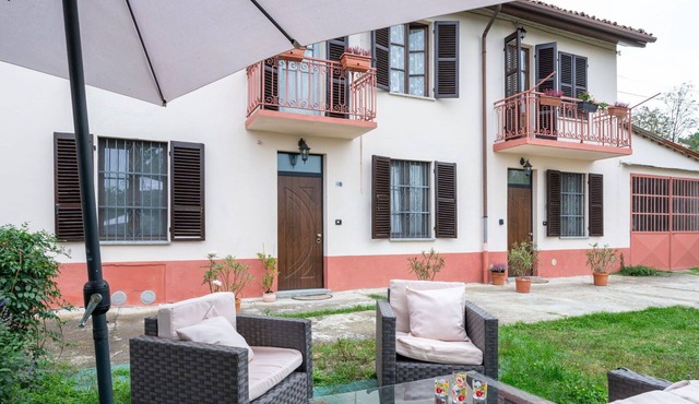 Nice apartment for 6 guests with WIFI, patio, pets allowed and panoramic view