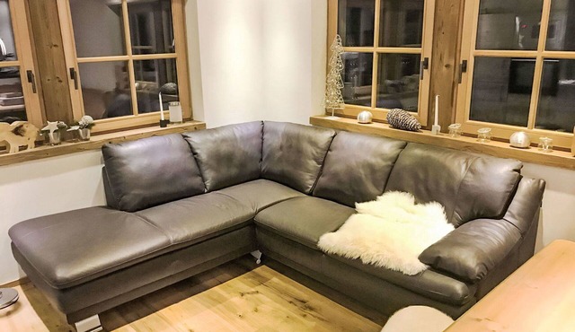 Nice apartment for 7 guests with WIFI, TV, balcony and pets allowed