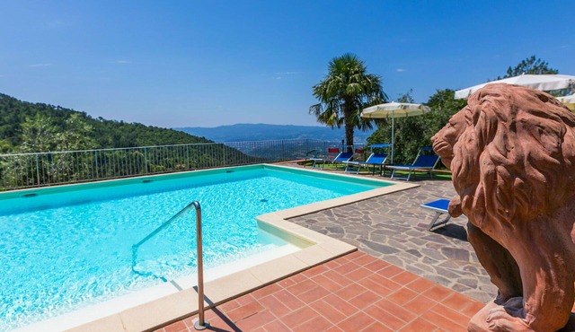 Nice apartment for 7 guests with WIFI, pool, TV and panoramic view