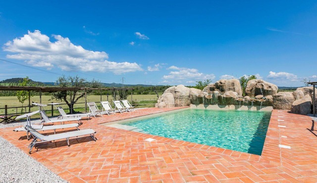 Nice apartment for 4 guests with pool, WIFI, A/C, patio, pets allowed and panoramic view