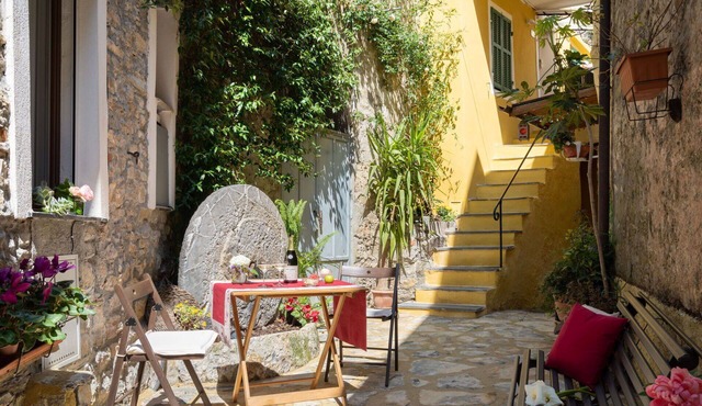 Nice apartment for 4 people with WIFI, A/C, TV, terrace and pets allowed
