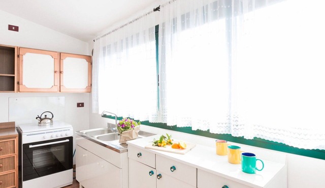 Nice apartment for 4 people with WIFI, A/C, TV and patio, close to Ostuni