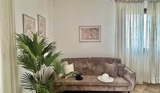 Nice apartment for 4 guests with A/C, WIFI, TV and veranda, close to Ostuni