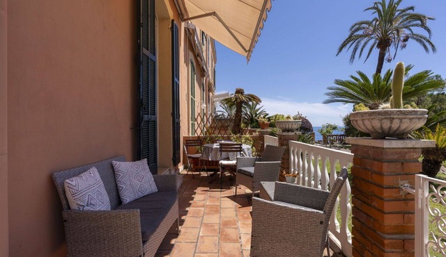 Nice apartment for 4 guests with pool, WIFI, TV, terrace and panoramic view