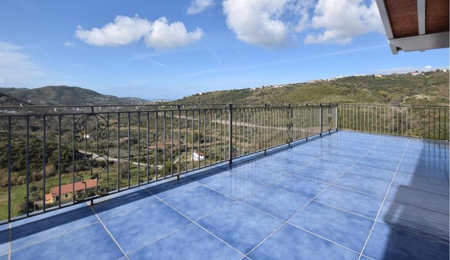 Nice Apartment In Laureana Cilento