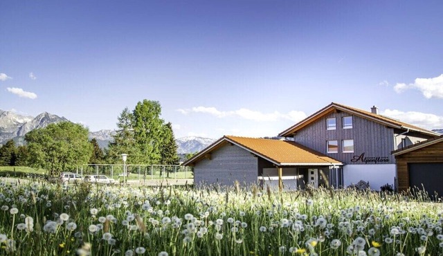 Nice apartment in Bolsterlang