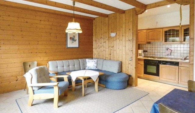 Nice apartment in Gräfendorf
