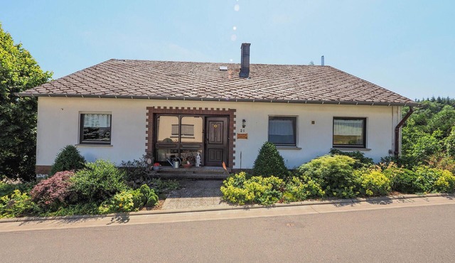 Nice apartment in Grenderich with WiFi