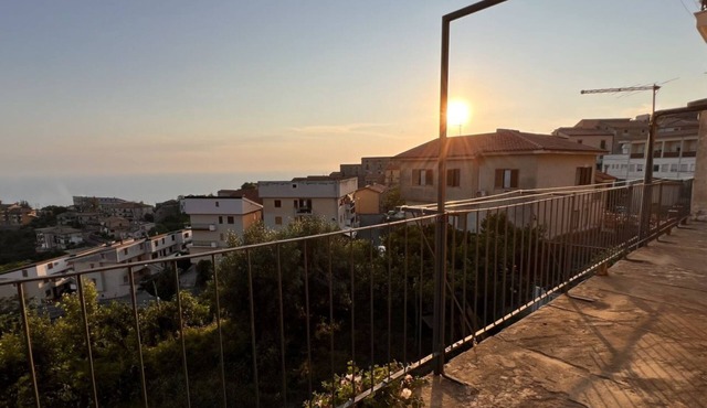 Nice apartment in the historic center of Fuscaldo for families