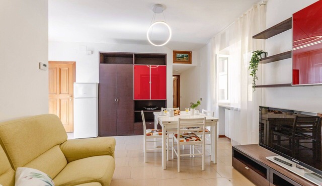 Nice apartment with A/C, WIFI, TV, terrace and panoramic view, close to Porto Recanati