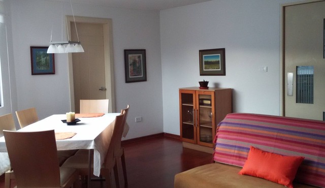 Nice apartment with a pretty sight and very close to Habitat III events