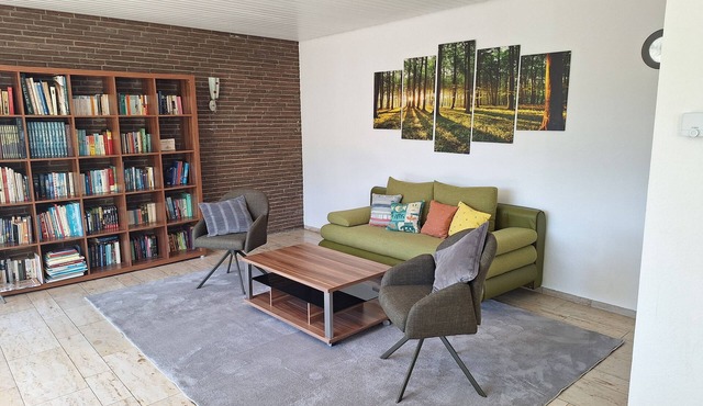 Nice bright 2 room apartment in nature