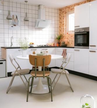 Nice bright studio near the forest and Amsterdam
