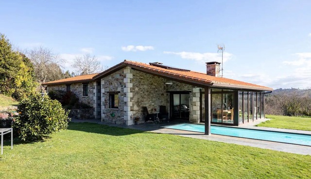 Nice country house with beautiful views