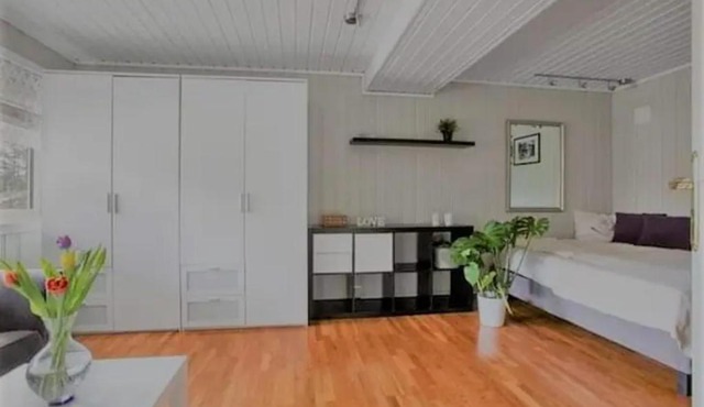 Nice double bed room in Moss