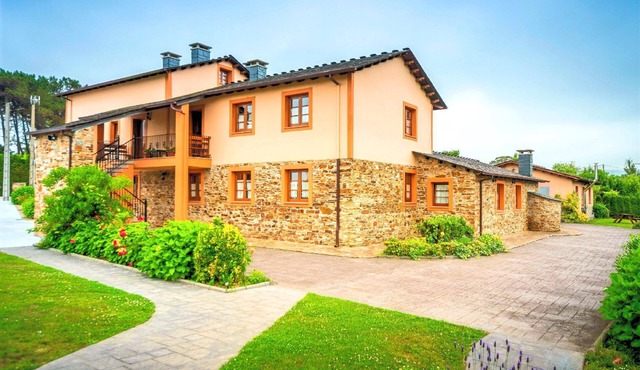 Nice Duplex with views, pool and gardens