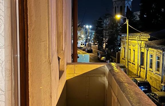 NIce Flat in Villa Near Old Town