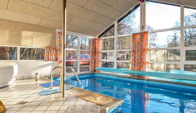 Nice home in Glesborg with sauna