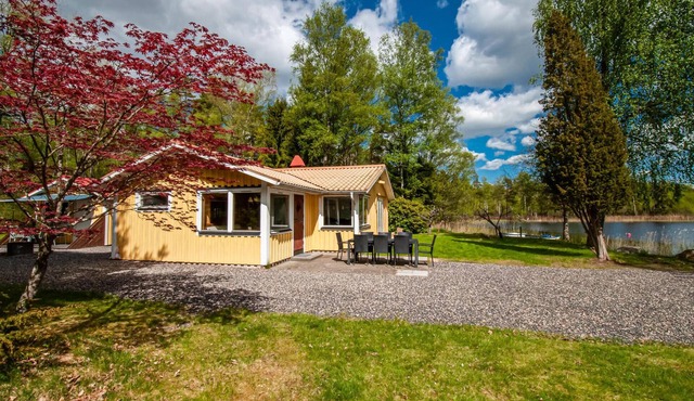 Nice home in Hallaryd with kitchen