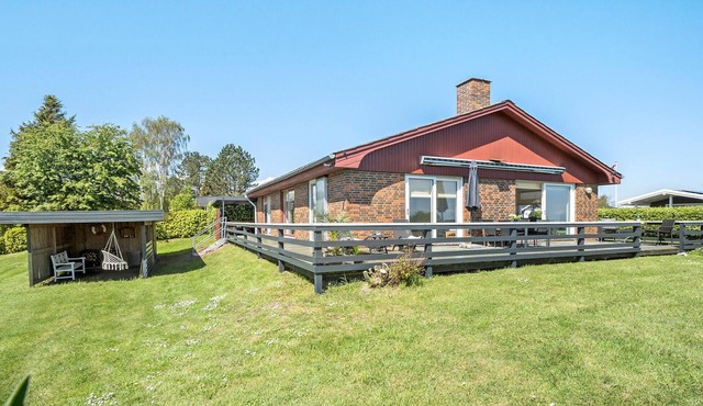 Nice home in Hesselager with WiFi