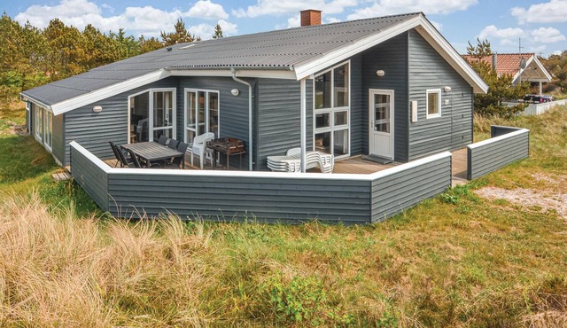 Nice home in Thisted with sauna