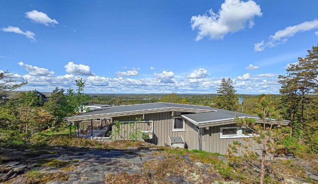Nice Home In Tjøme With Wifi