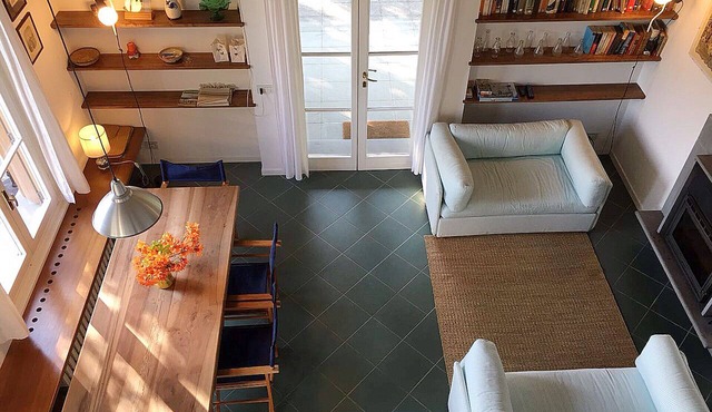 Nice house, big garden, at the Orta lake, children and pets are welcome