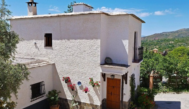 Nice house in complex with swimming pool